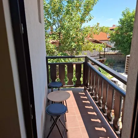 Casa de hóspedes Skabrin 2*