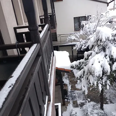 Skabrin Affittacamere 2*