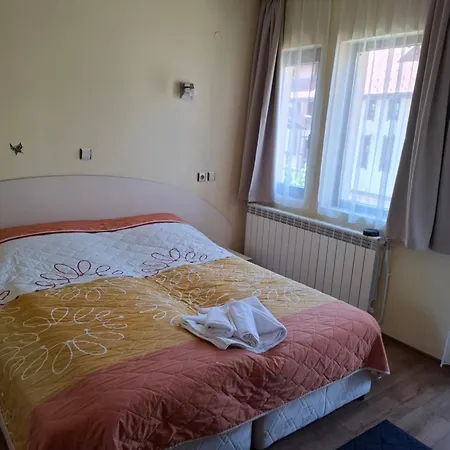 Skabrin 2* بانسكو